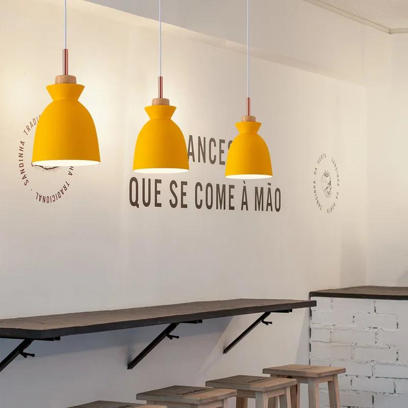 Heiß Verkaufter Nordischer Kronleuchter Kreative Persönlichkeit Restaurant Café Modern Macaron Einzelkopf Gang Musikinstrument Lampe Neu