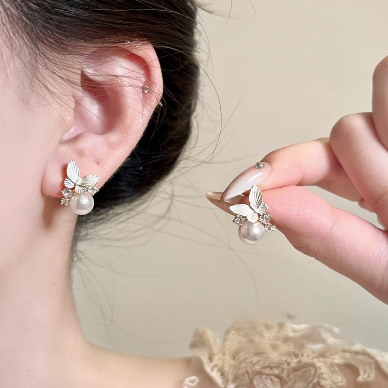 

Серьги-бабочки с жемчужиной-каплей масла, легкая роскошь, темперамент, нишевый дизайн, модные, универсальные, с высоким чувством стиля, женские