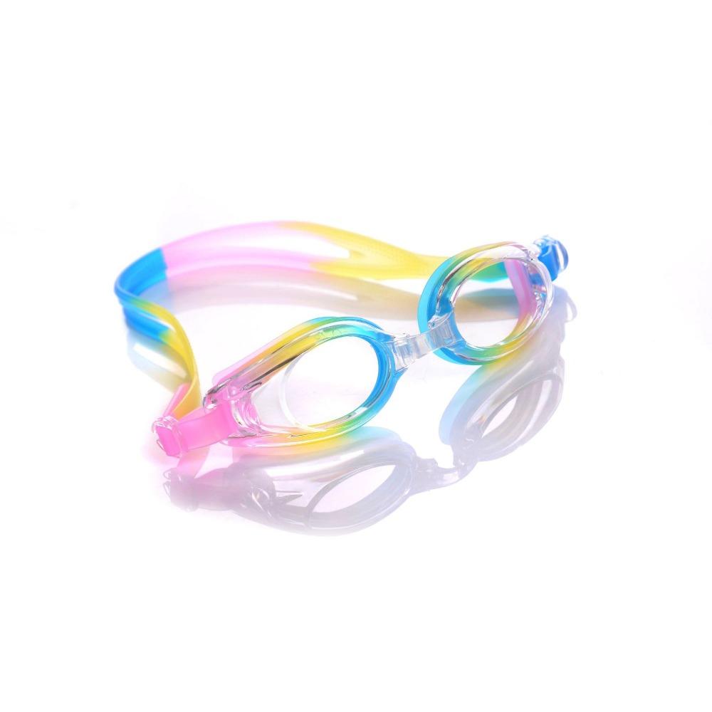Transparent anti-fog and waterproof swimming goggles