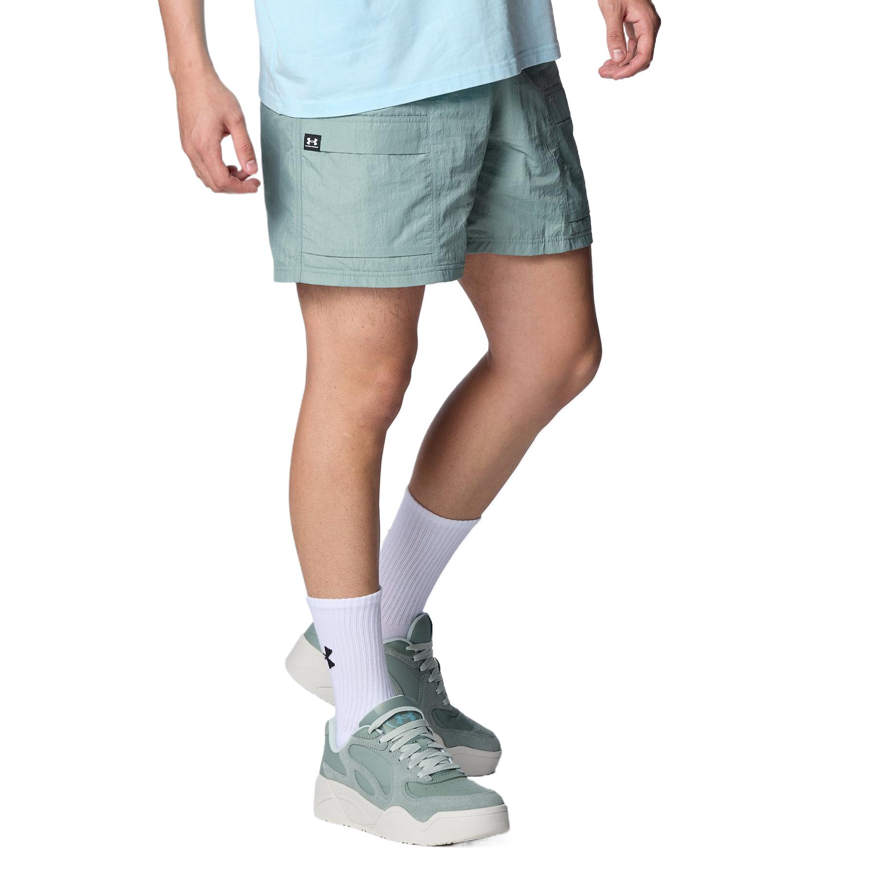 Under Armour Icon Cargo Shorts Men s Green 1390240-348 L