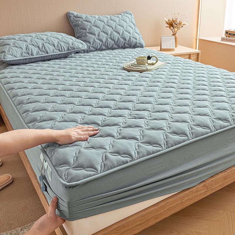 Pure Color Quilted Cotton Yarn-Dyed Bed Sheet & Bedspread Set