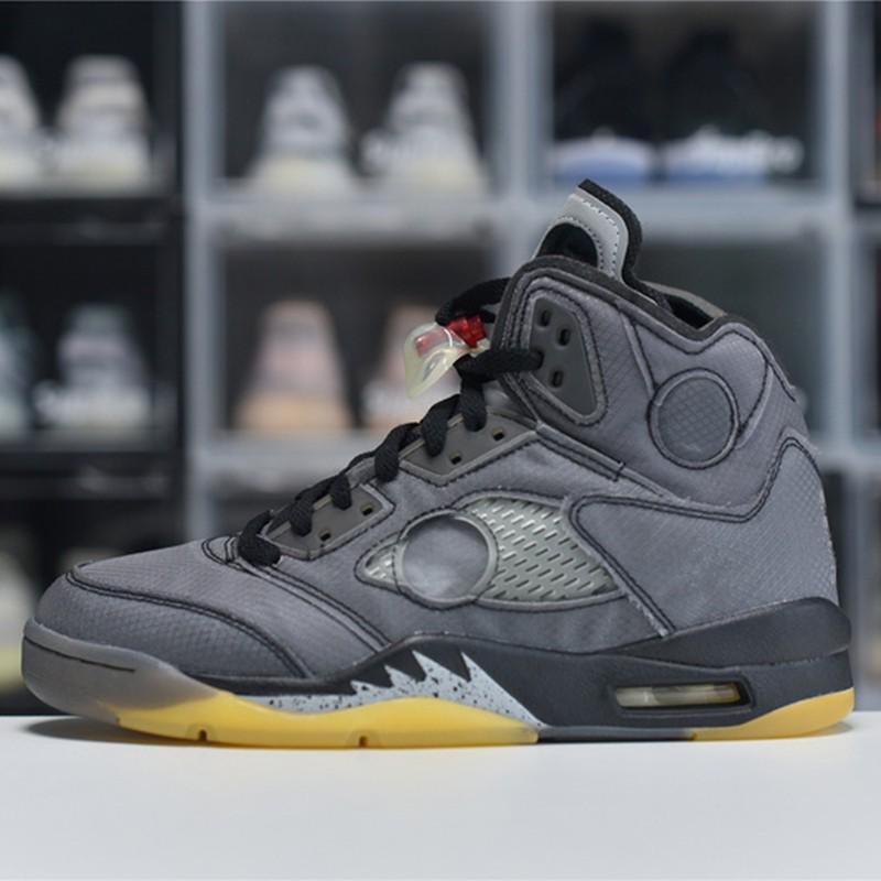 Pantofi de baschet autentici AJ5: Aripă de Cicadă Neagră, Pânză Albă, Albastru Gheață, Roșu și Galben Multicolor AJ6 Variație Sportivă.