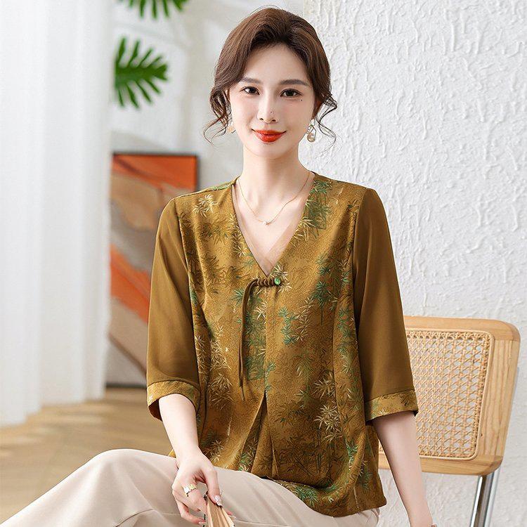 2026 Stylish Seven-Point Sleeve Summer Shirt for Middle-Aged Women