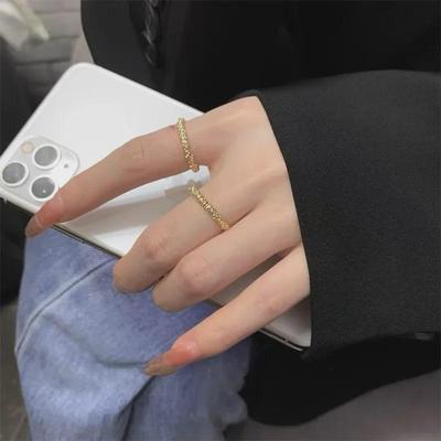 Minimalistischer verstellbarer Legierungsring für Damen