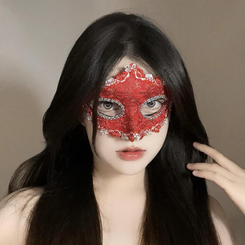 Mască de față sexy din dantelă cu pene - Accesoriu de petrecere mascat pentru Halloween