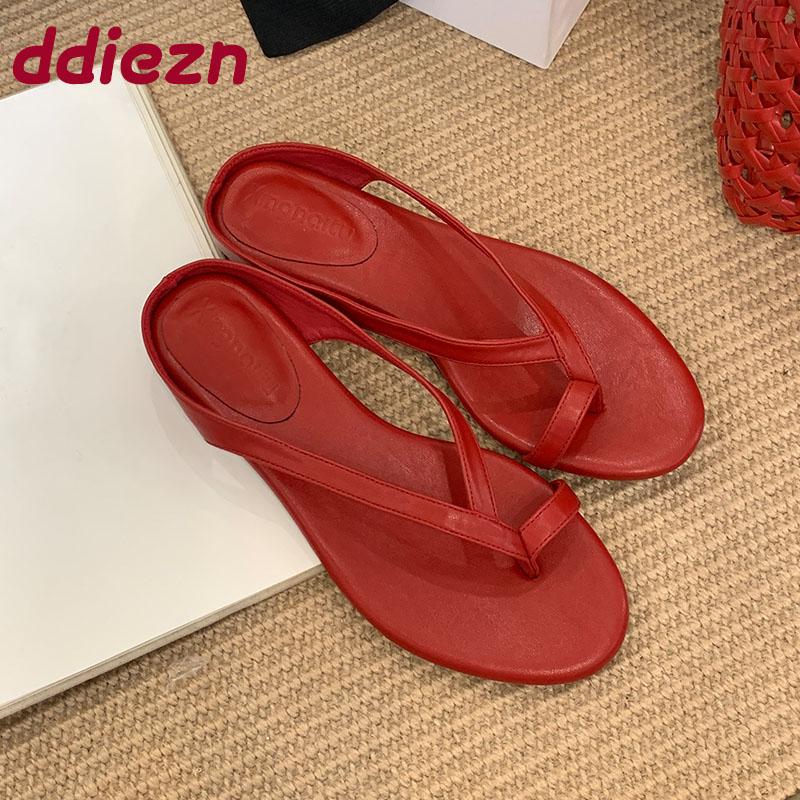 Fashion Fashion Round Toe Ladies  Low Heel Slippers Shoes Luxury Footwear Women Heeled Slippers Slides Shoes Female Sandals Flip flops