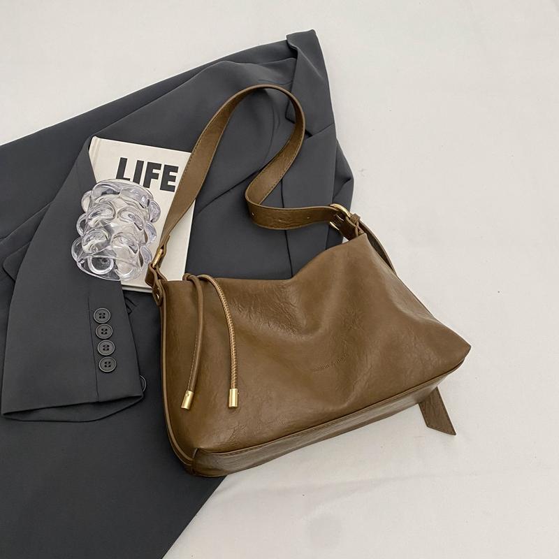 Solid Color Commuter Large Capacity Shoulder Bag Female Leather Crossbody Bag Underarm Dumpling Bag for Women