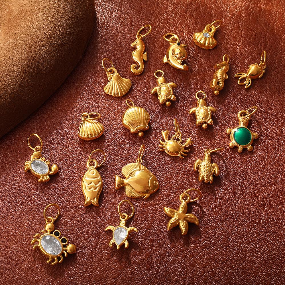 18K Gold Ocean Style Turtle & Crab Pendant Necklace - Stainless Steel, Waterproof, Colorfast, Women's DIY Jewelry Accessory.