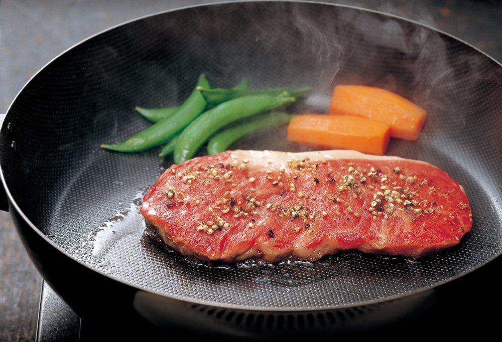 Futaba Industrial Frying Pan 26cm Super Embossed Iron Made in Japan Black SE-5