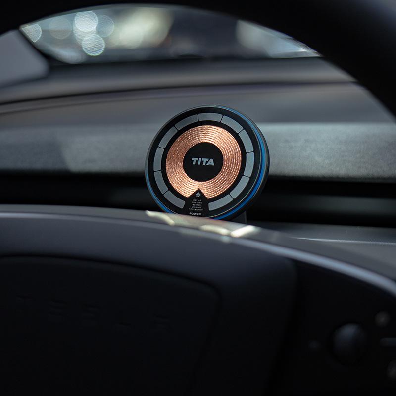 Tita 15W Wireless Charger For Tesla Model Y Juniper Phone Holder Magnetic Attraction Navigation Car Phone Mount Accessories