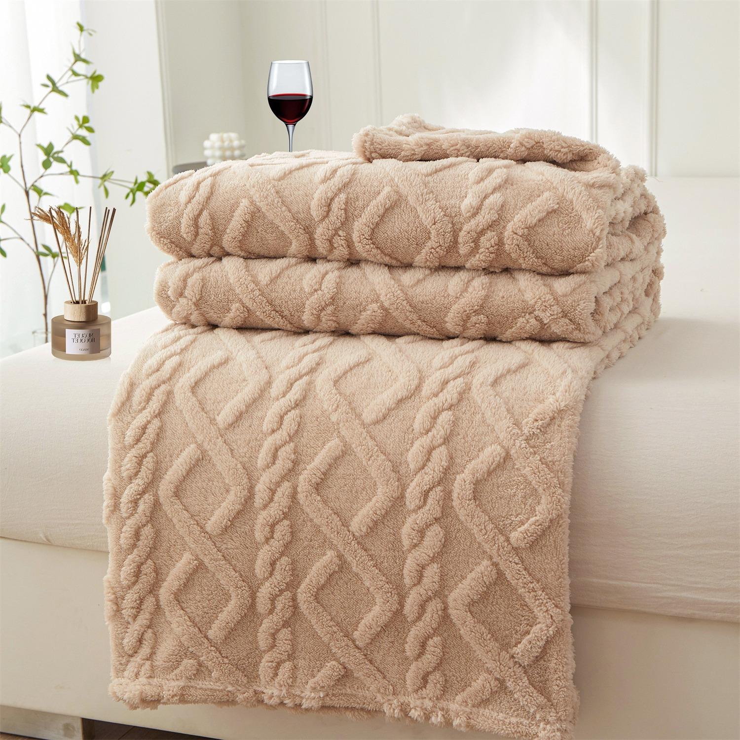 

1 шт. Роскошное флисовое одеяло - Ультрамягкий 3D плюш с плотным плетением для исключительного тепла, Уютный фланелевый плед для кровати, дивана, путешествий и использования на открытом воздухе 150x200cm (59x78.74in) хаки