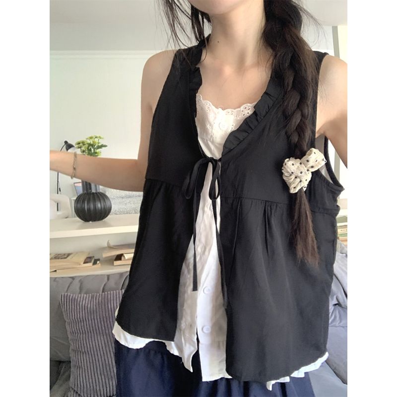 Age-Reducing Lace Stitching Sleeveless Vest Loose False Two Pieces