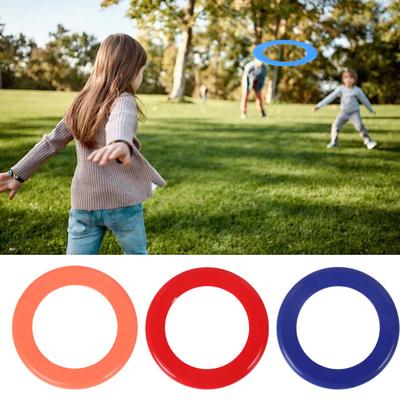 Barn utomhus Flygande skiva Ring Strand Trädgård Gräsmatta Innergård Kasta ringspel Färgglad ihålig flygande tefat Leksak Förälder-barn Familjespel