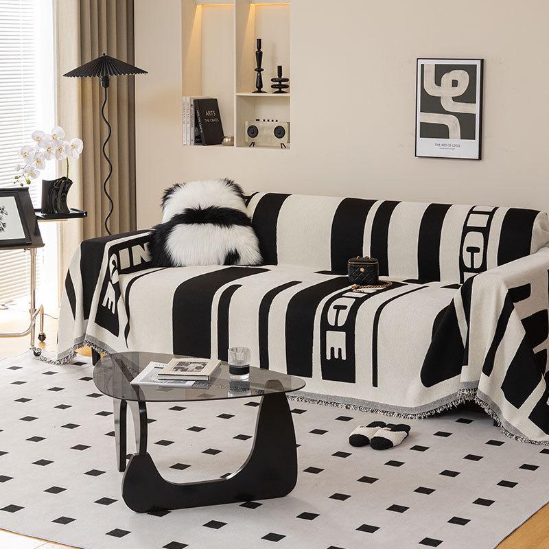 Modern Light Luxury High-end Chenille Sofa Towel, Universal Sofa Cover for All Seasons, Anti-cat Scratch Sofa Cushion and Sofa Cover