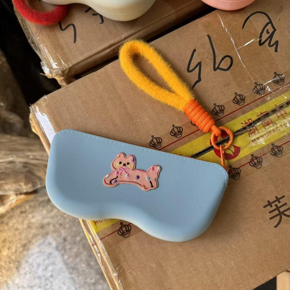 

Portable Multifunctional Glasses Bag Dustproof Silicone Coin Purse Hanging Waterproof Sunglasses Protective Cover світло-синій колір