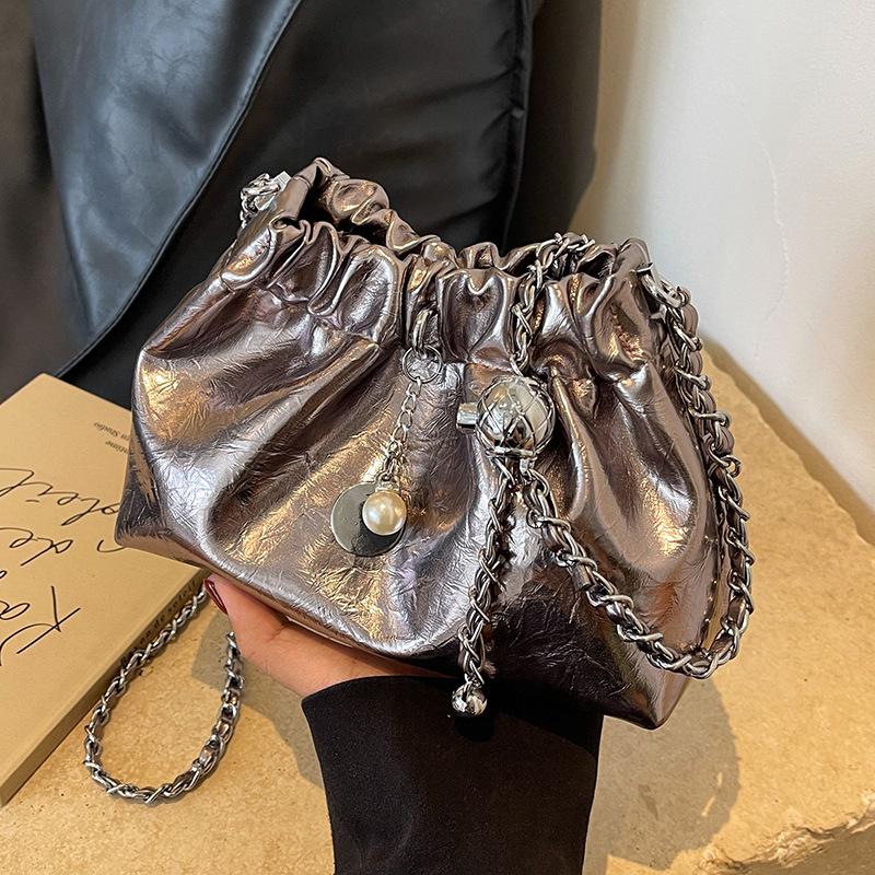 2023 Women's Trendy Designer Chain Shoulder & Crossbody Bucket Bag