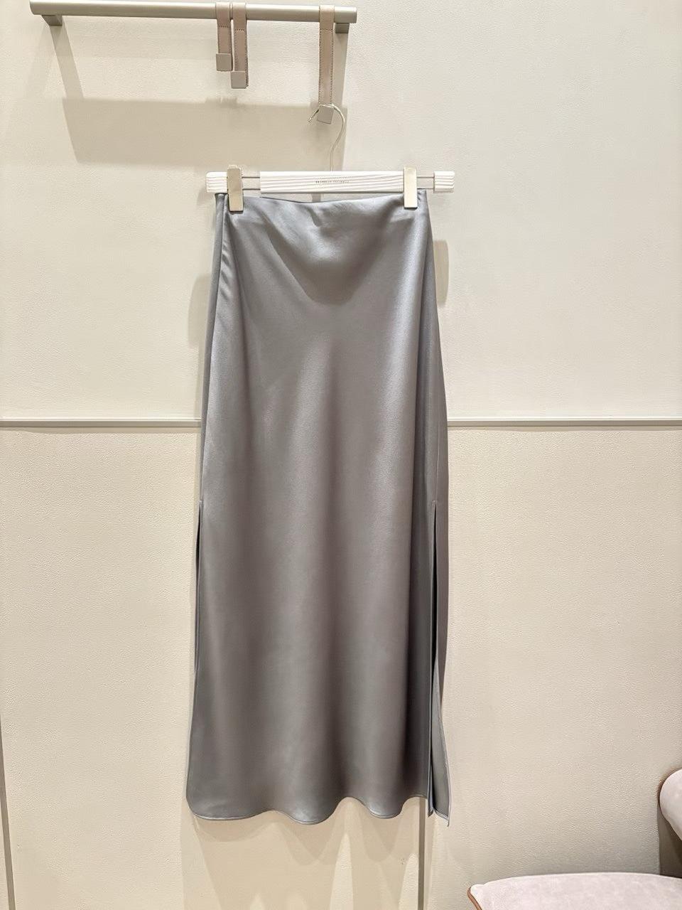BC Acetate Satin Double Slit Long Skirt - Old Money Style, Slimming Elastic Waist Small темно-коричневого