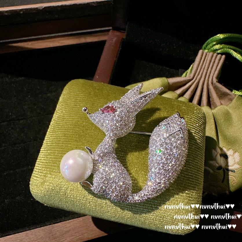 Yuji Colorful Bow Jewel Brooch, Sotheby'S, 18K Gold Plated, Squirrel Zircon Pearl Brooch, Wheat Ears