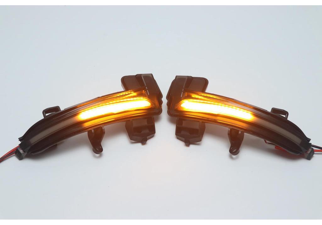 LED Dynamic Sequential Turn Signal Light for Skoda A7 B8 MK3 2016-2019 Mirror