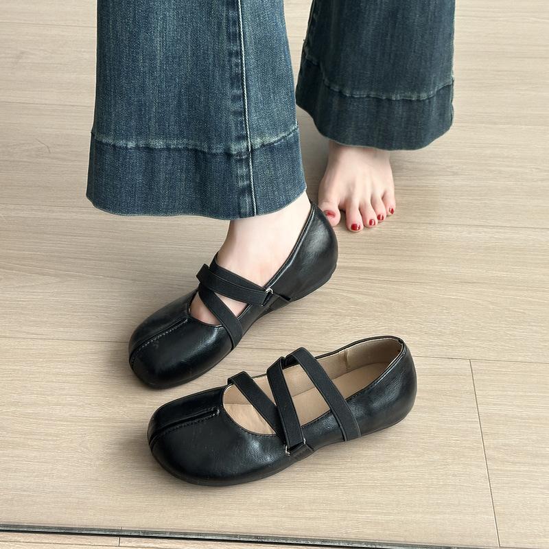 French Evening Wind Round Head Mary Jane Shoes Versatile Not Tired Feet Flat Bottom One Word Ballet Single Shoes Women