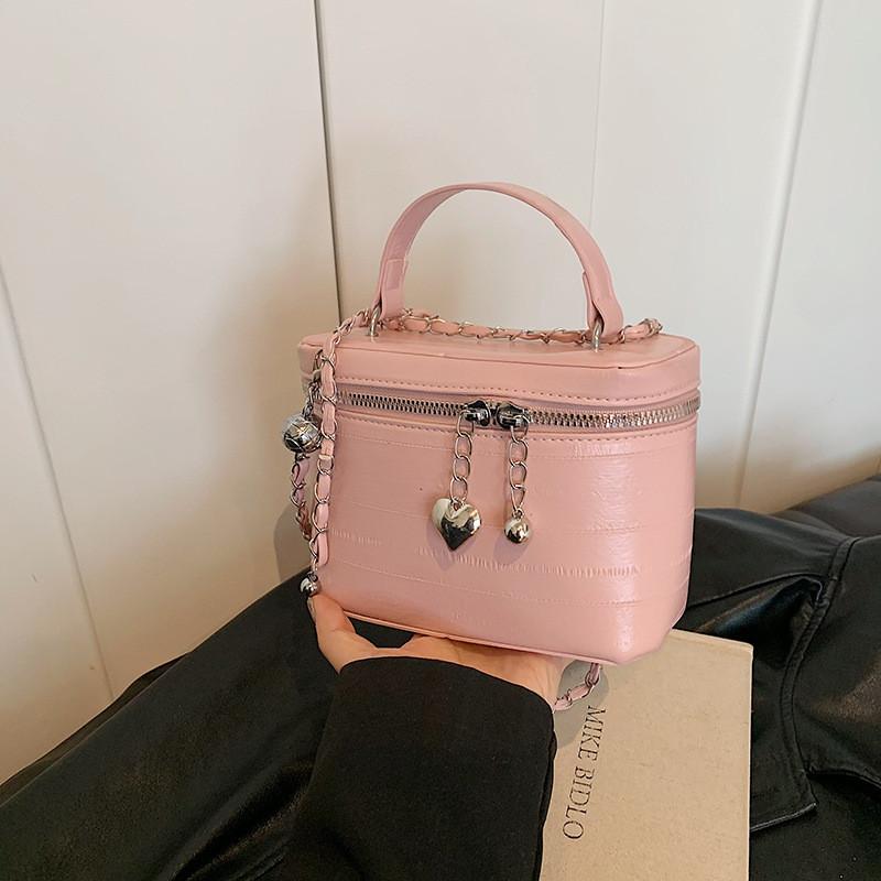 

Fashionable Pu Leather Bucket Bag For Women With Soft Texture And Trendy Street Style