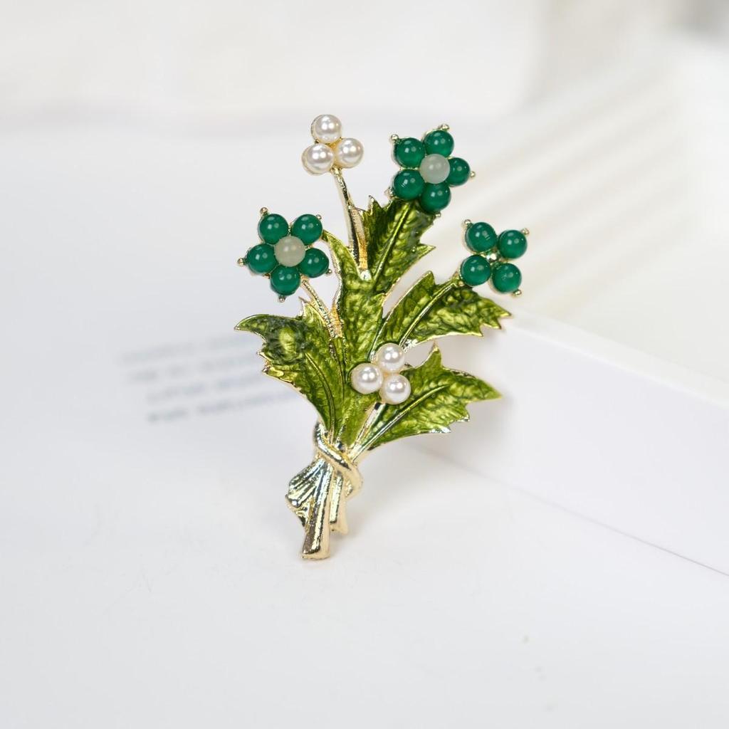 Elegant Green Money Tree Brooch: High-End Fashionable Corsage Pin for Coats and Cheongsams.