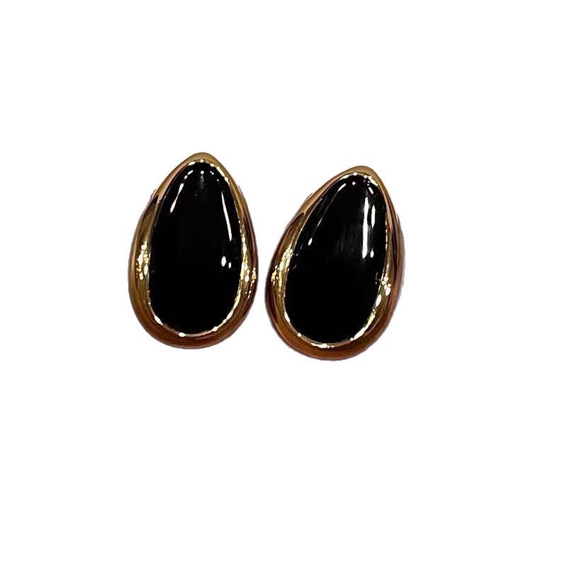 New Korean-Style Exaggerated Irregular Oval Metal Earrings