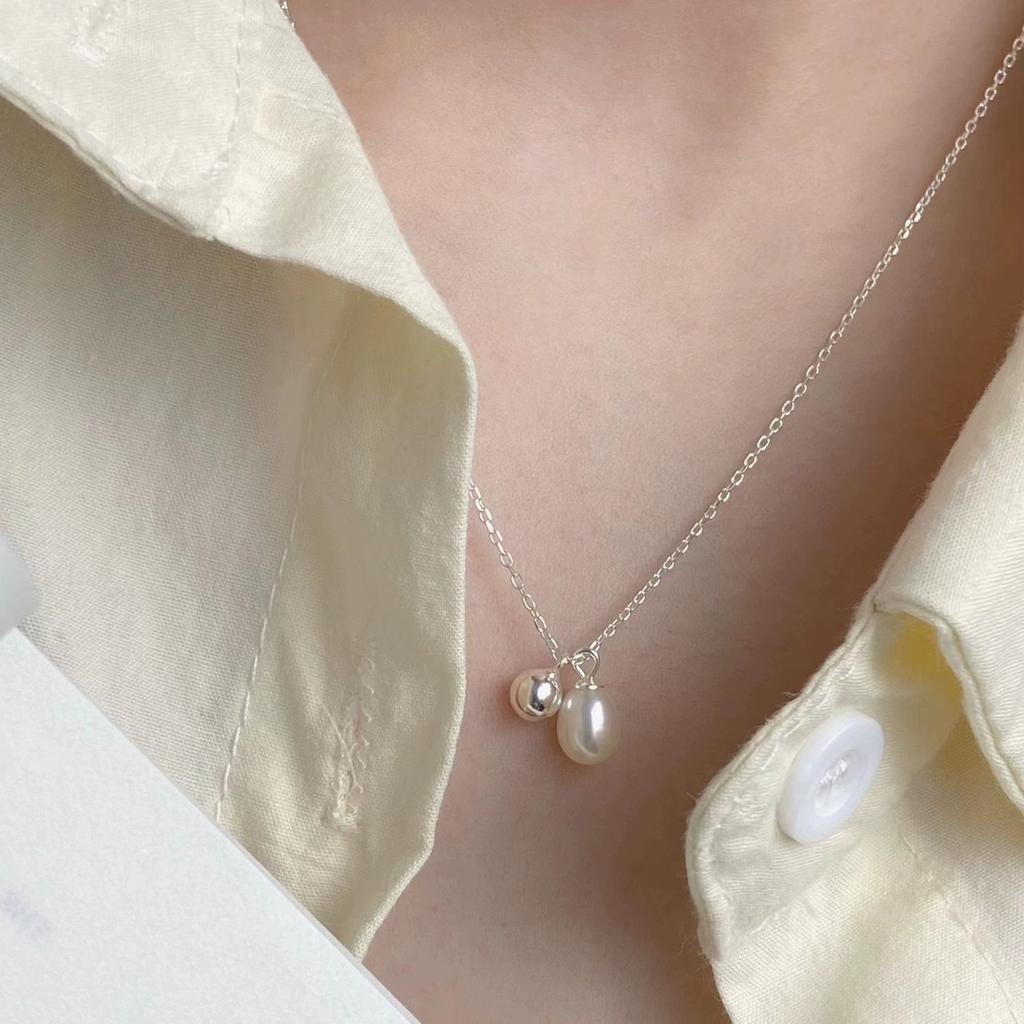 Versatile Exquisite Round Double Pendant Clavicle Chain S925 Silver Ins Simple Natural Freshwater Pearl Necklace