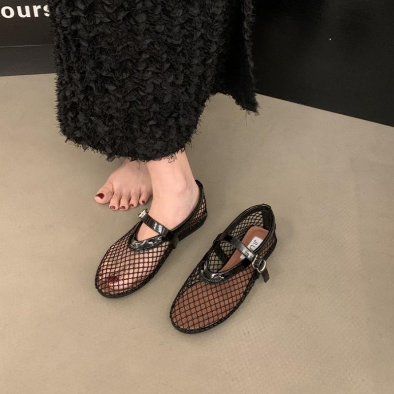 Fishnet Shoes Ballet Shoes Women's 2025 New Mesh One-word Buckle Outer Wear Flat Bottom Hollow Retro Mary Jane Single Shoes
