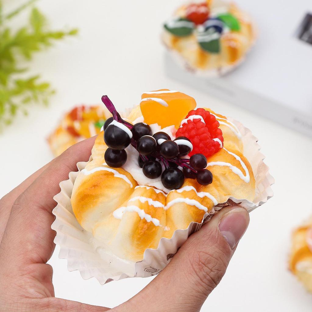 PU Simulation Fruit Cream Cake Magnet: Creative Dessert Packaging Decoration