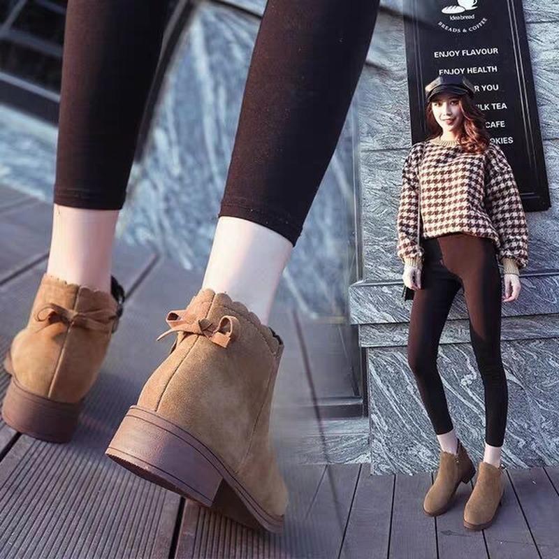 Fashion 2024 Winter New Women's Short Boots Thick Heels Fashion Low-heeled Short-tube All-match Boots Student Korean Women's Boots