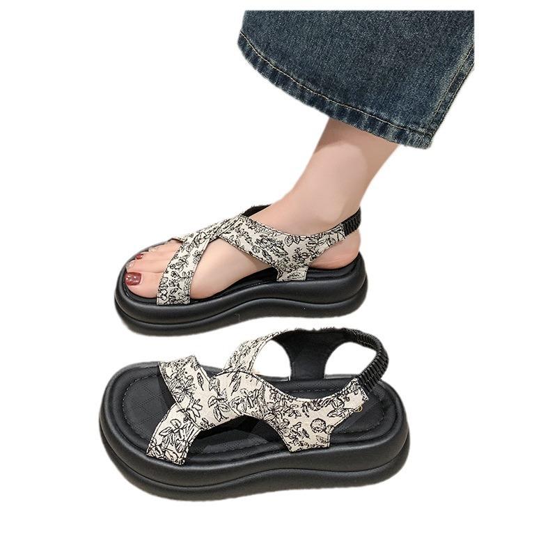 Guofeng New Chinese Sandals Women's 2024 New Summer Wear Thick Soles To Increase the Height of One Pedal Beach Versatile Cool Slippers