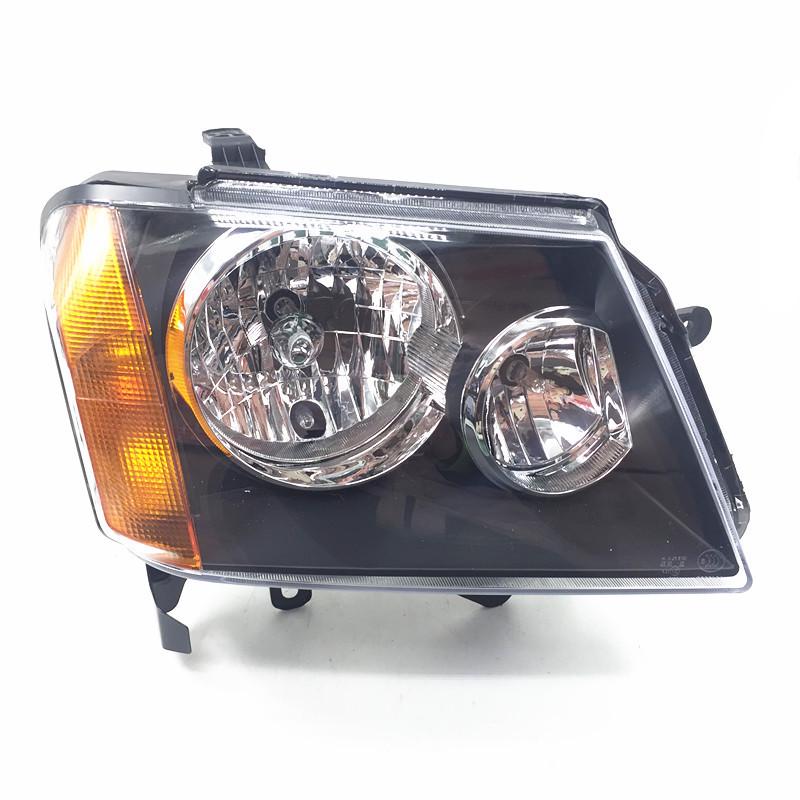 

Jiangling Qiling T5 JAC Ruiling Pickup Headlight Assembly - Black and White Background Single Piece