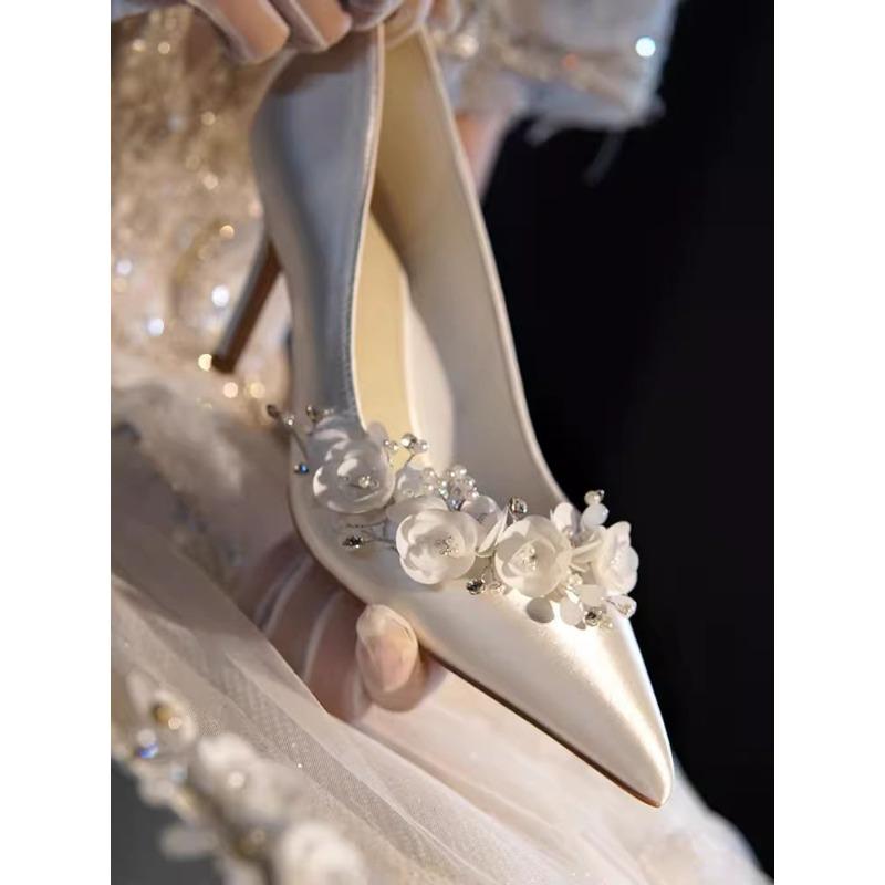 Pantofi de nuntă cu strasuri albe pentru femei, pantofi cu toc subțire cu vârf ascuțit franțuzesc, pantofi cu toc înalt, pantofi de mireasă romantici