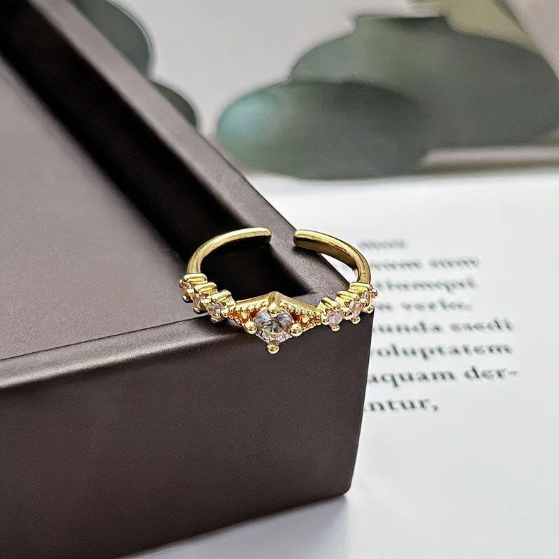 Medieval French Retro Full Diamond Open Ring Fashion High Sense Temperament Niche Design Exquisite Diamond Accessories Women