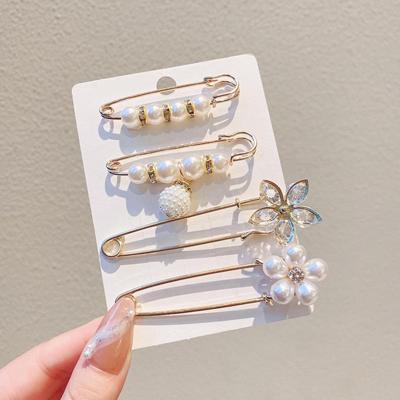 1Set  Clothing Brooches Waist Adjustment For Women Pearl Lapel Pin Buckle