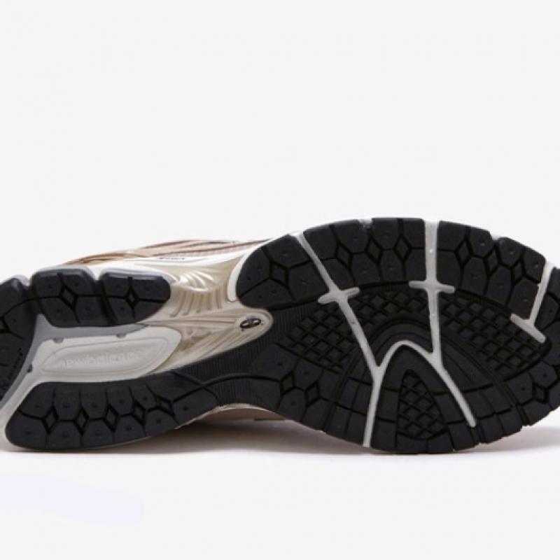 New Balance 1906r M1906rw