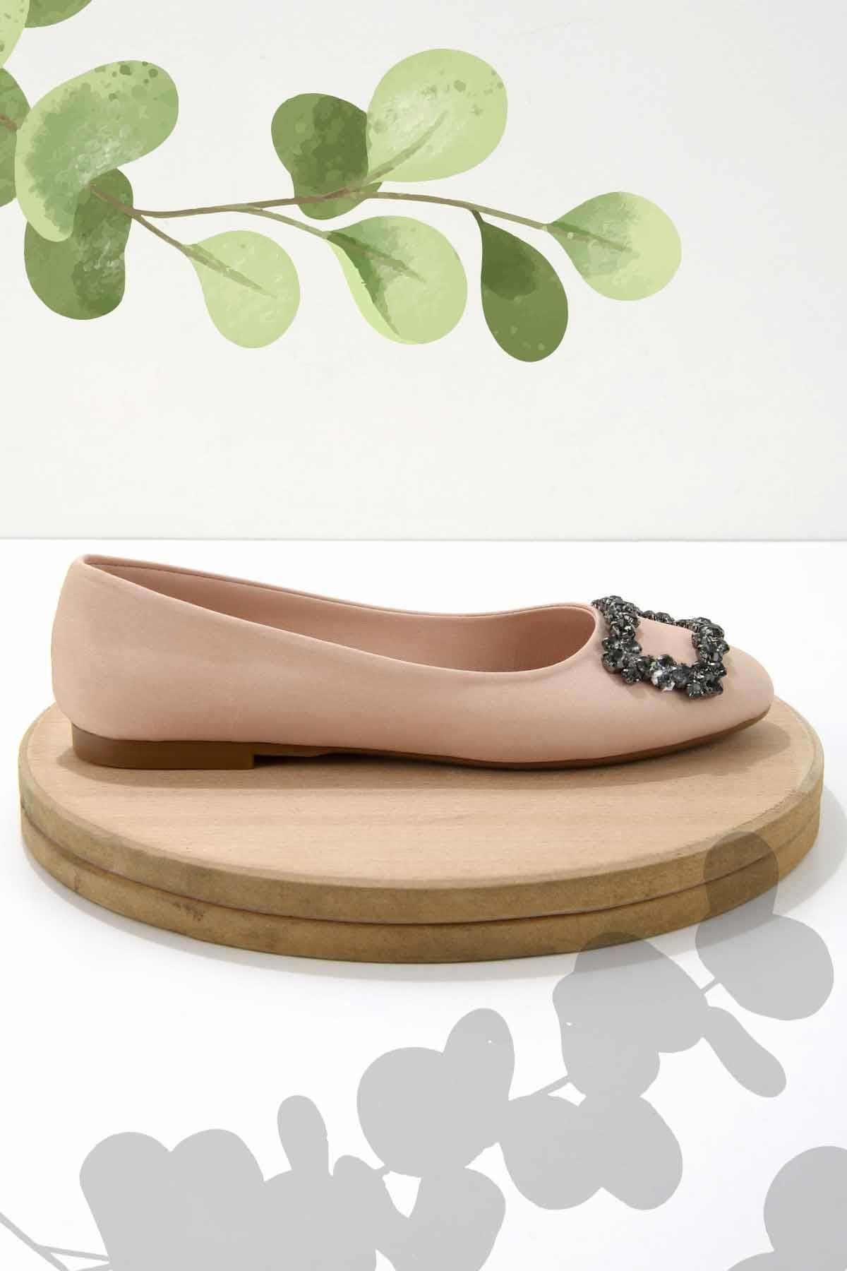 

Women s Fashion Flat Heeled Ballerina Matte Nude Satin Ballerina Shoes 36