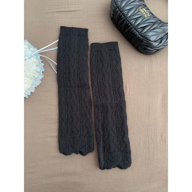 

Женские осенне-зимние однотонные тонкие полые носки с высокой голенью и оборками в виде листьев лотоса 1 pair чёрный