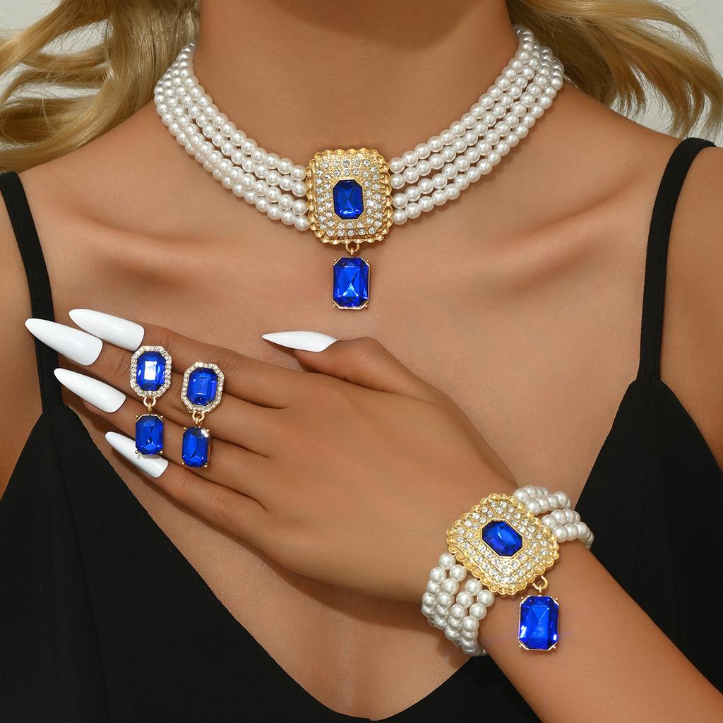 Women's Fashion Light Luxury Short Style Imitation Zircon Rhinestone Necklace Earrings Bracelet Zircon Set Party Festival Gift