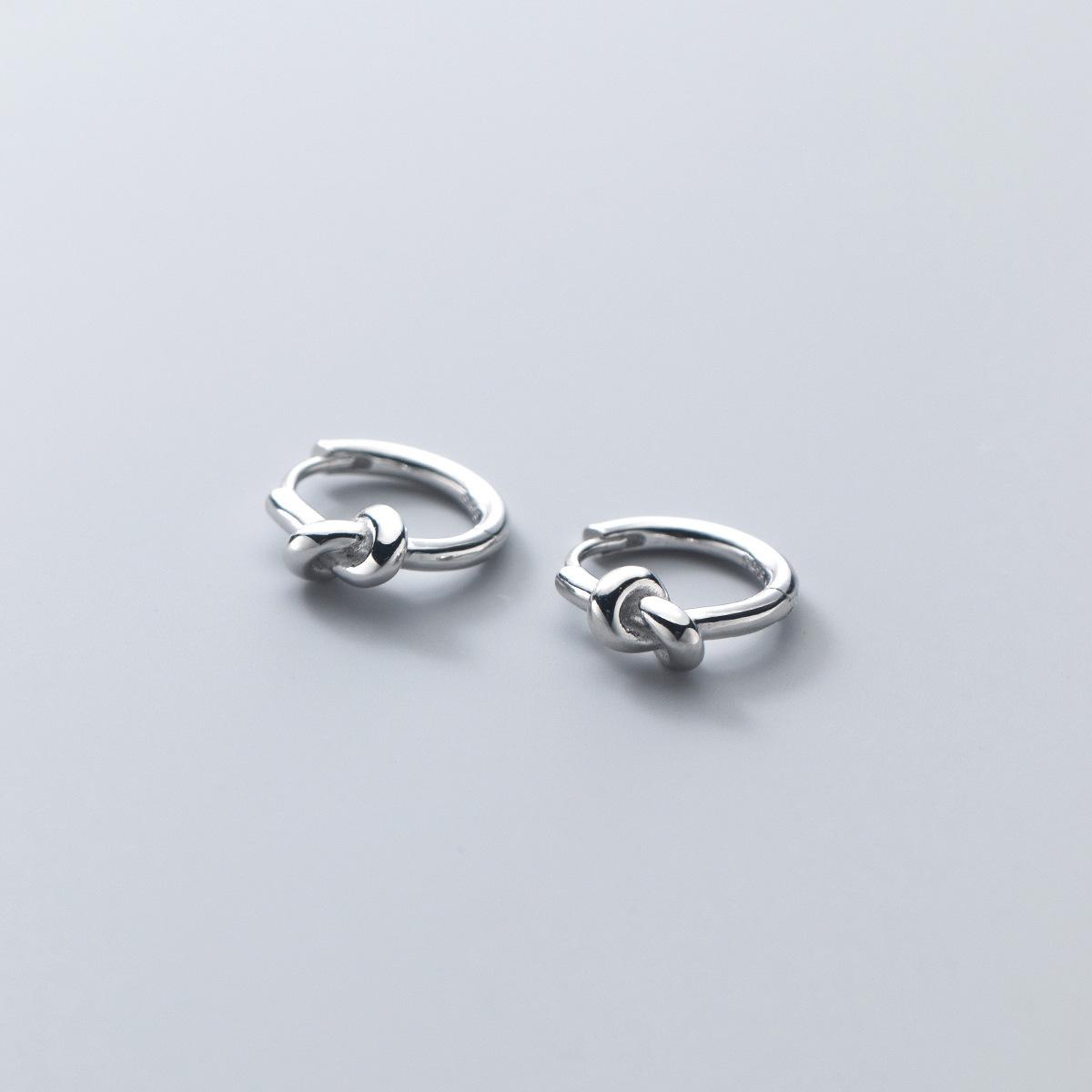 

ANENJERY Прості сережки-обручі з вузлами для жінок Ins Вишукані золоті сережки Ювелірні вироби Подарункові аксесуари aretes