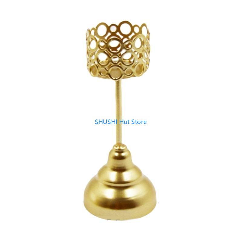 European Metal Holders Candlestick Fashion Wedding Table Stand Exquisite Candlestick Christmas Table Decor D57B