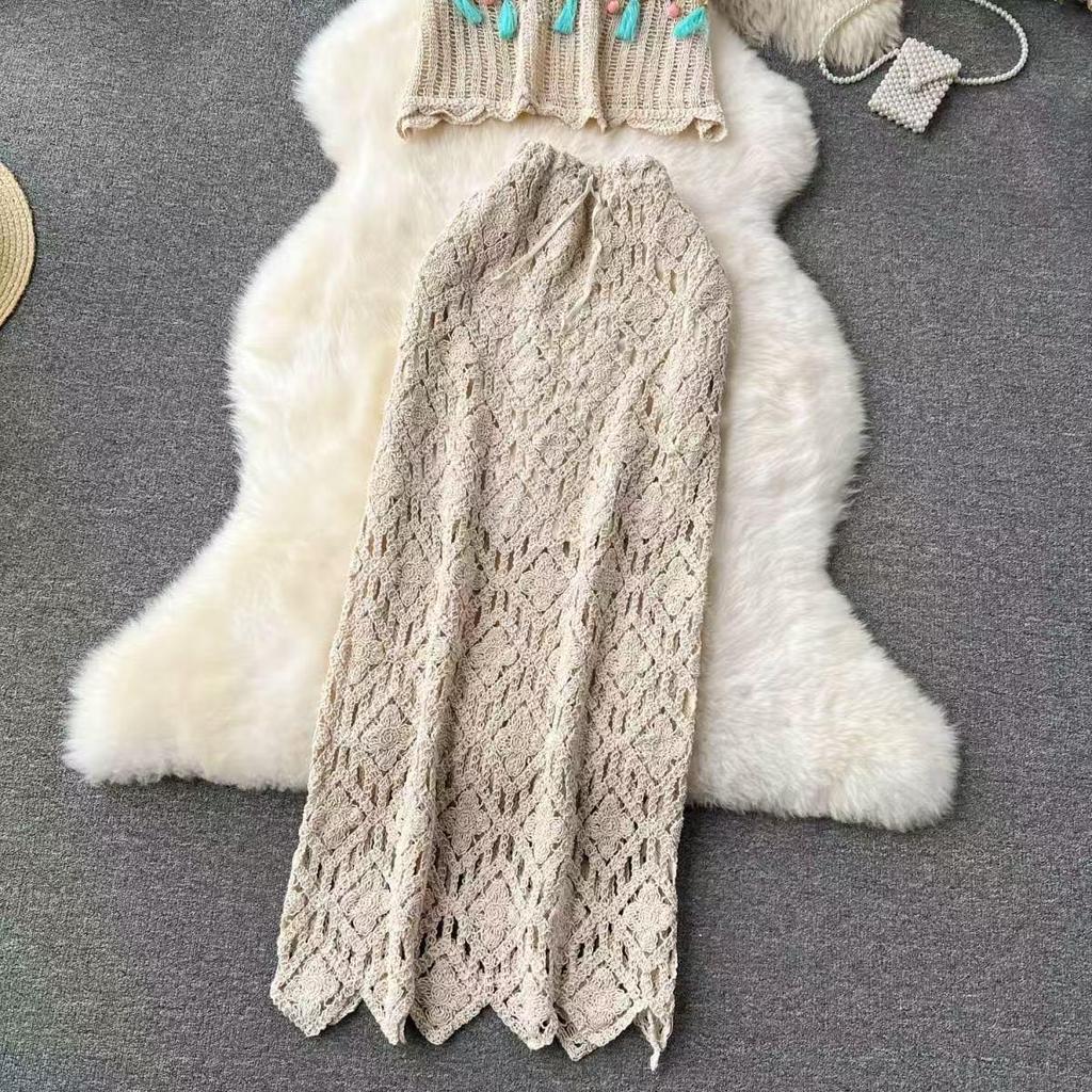 Bohemian Women's Resort Skirt: Korean-Style Embroidery, Crochet Knit, Drawstring Waist, Versatile Large Hem Hemline.