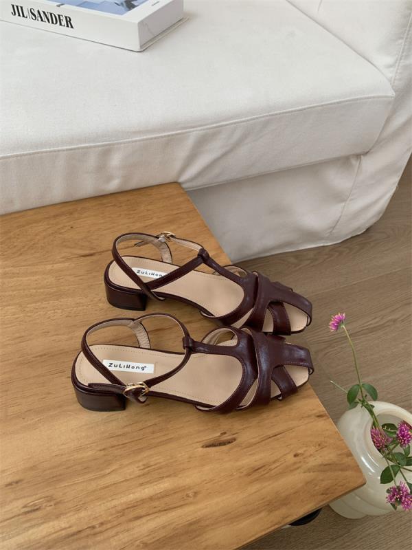 Fashion Block Heels 2025 Sandals Female Shoe Breathable Chunky New Girls Closed Comfort Gladiator Fashion Low Beige Rubber Rome Scandals