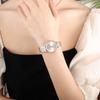 Armani Exchange AE Armbanduhr Quarzwerk Edelstahlarmband Silbernes Zifferblatt Damenuhr AX5542