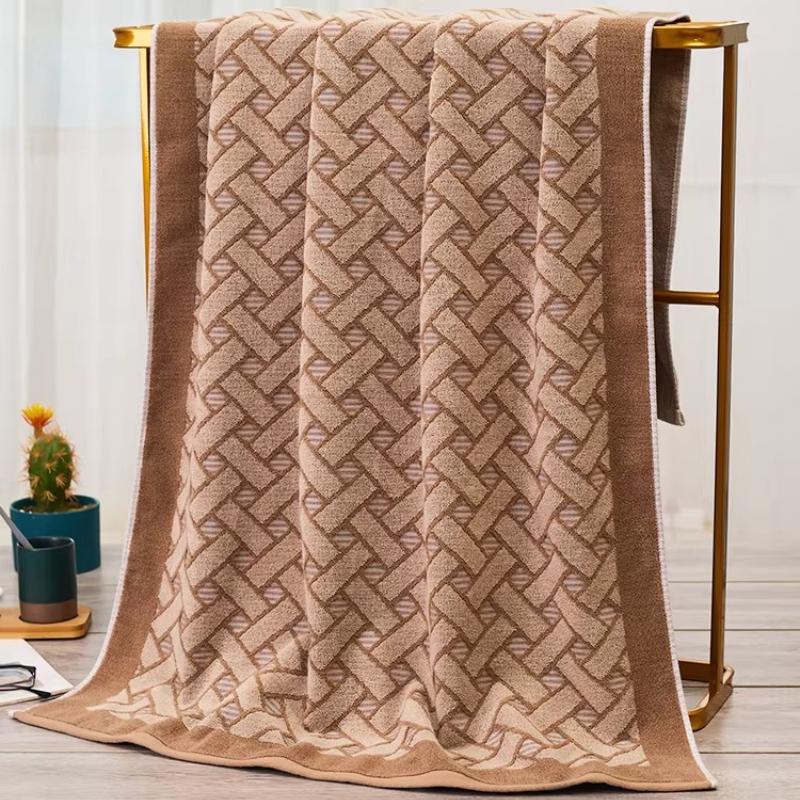100% Cotton Bath Towel 70 X 140cm, Water-absorbing and Quick-dry Jacquard Pattern Bath Towel, Soft Breathable A-Class Towel,1pc