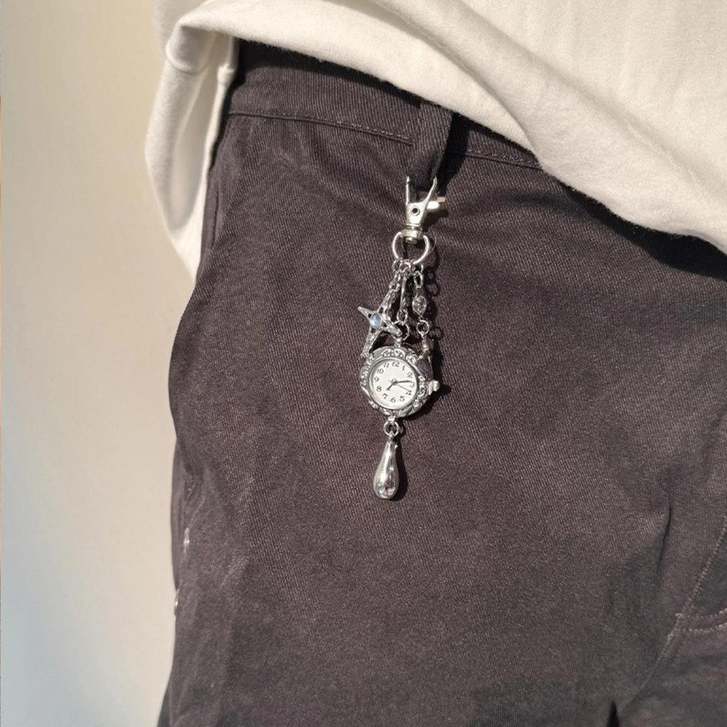 Classical Antique Inspired Key Holder With Decorative Locket And Sturdy Metal Construction Hollow Heart Pendant Keychain