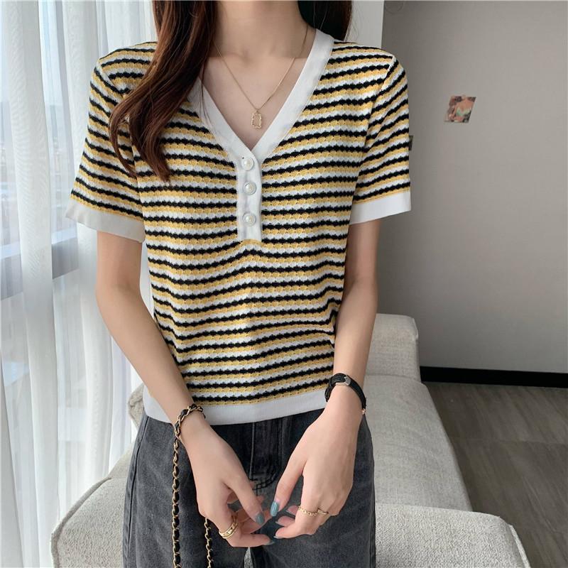 

Fashion Summer Temperament Versatile Striped V-neck Pearl Buttons Short Paragraph Short-sleeved Knit Shirt Tops Female Casual Slim Fit Pullovers Tees One Size жовтий