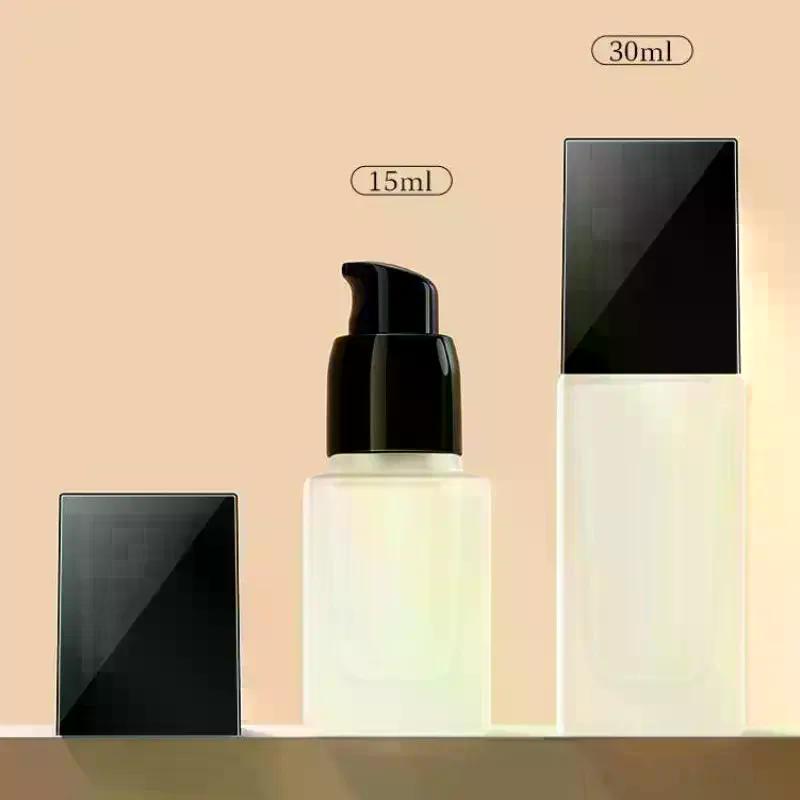 15/30ml Empty Pump Bottle Glass Liquid Foundation Container Makeup Transparent Square Refillable Bottle Portable Pump Bottle