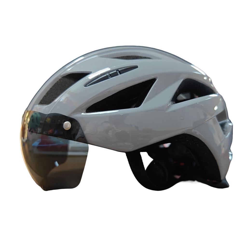 New comfortable road mountain riding helmet goggles integrated molding bicycle helmet equipment protection